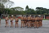 Operação Terminal Seguro, fotografias da preleção no pátio da APMG, preparação das viaturas, policiamento nos terminais