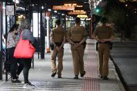 Operação Terminal Seguro, fotografias da preleção no pátio da APMG, preparação das viaturas, policiamento nos terminais