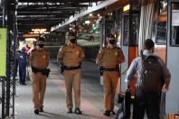 Operação Terminal Seguro, fotografias da preleção no pátio da APMG, preparação das viaturas, policiamento nos terminais