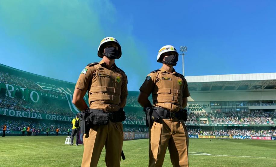 cadetes e alunos jogo