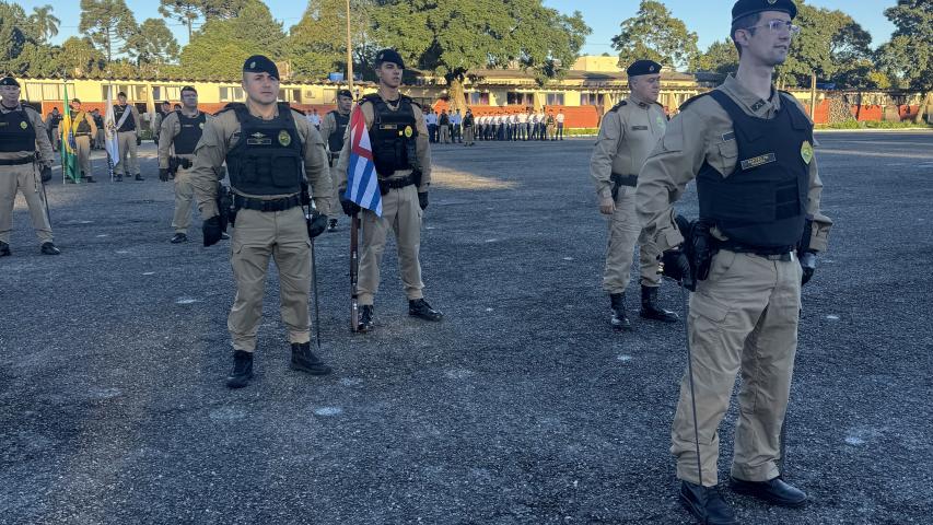 Desfile Quinzenal 9 abr. 26